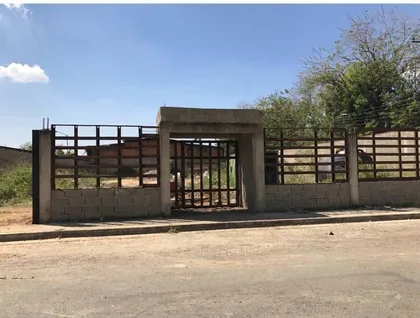 Terreno en Sector El Polvero, San Diego, Conjunto Residencial Villas del Valle — USD 50.000