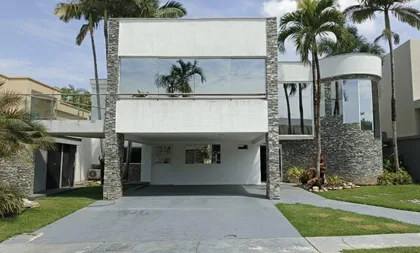 Casa en Guataparo — USD 500.000