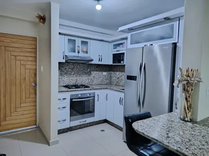 Apartamento en Ciudad Alianza, Res. Alianza Gardens — USD 50.000