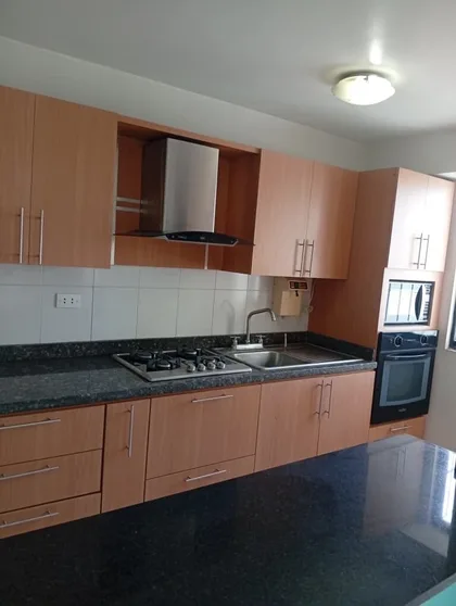 Apartamento en El Rosal, Parque Valencia — USD 32.500