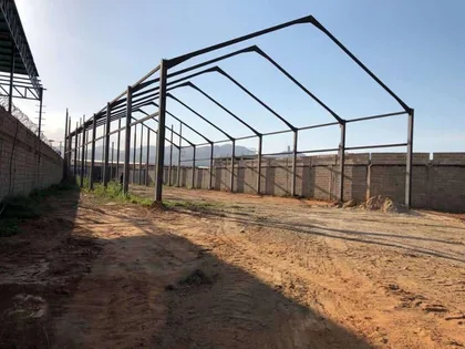 Terreno en Zona Industrial San Diego — USD 140.000