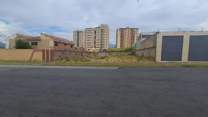 Terreno en Mañongo — USD 85.000