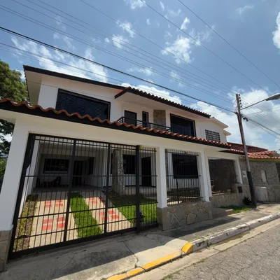 Casa en Candiles Naguangua — USD 120.000