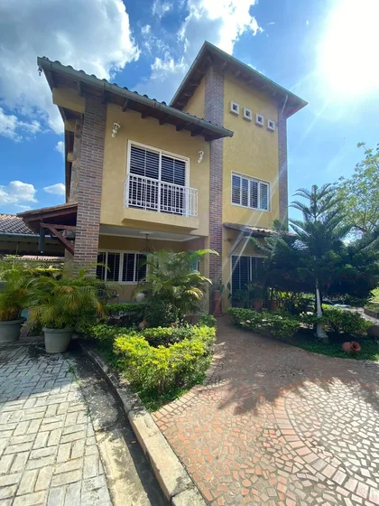 Villa en (EB/PC) Villas San Diego Country Club — USD 340.000