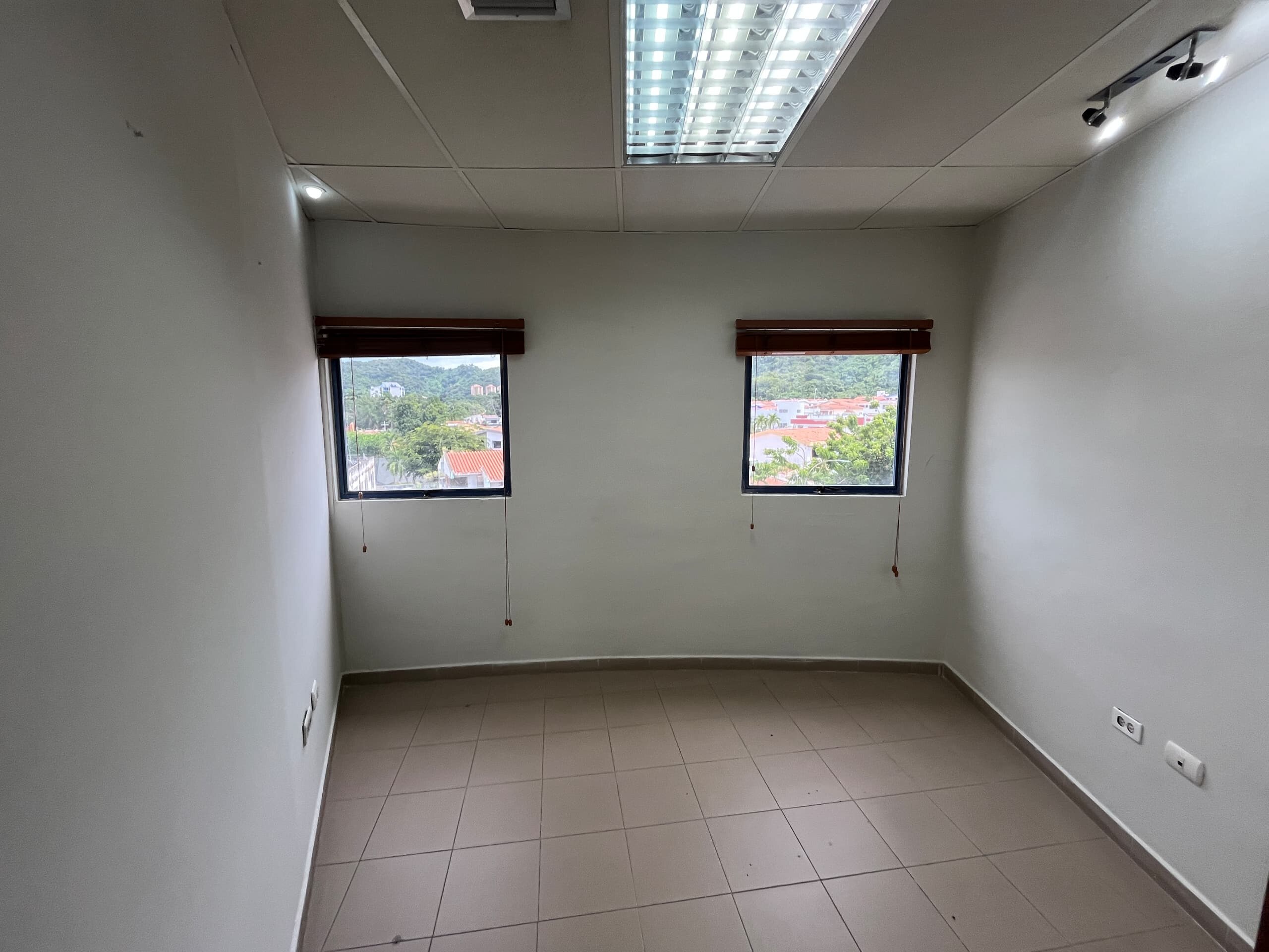 Oficina de 50 m² en Valencia