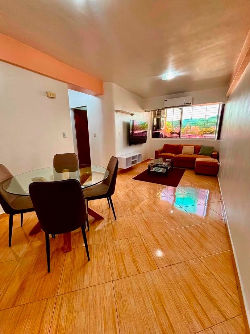 Apartamento de 3 habitaciónes en Agua Blanca