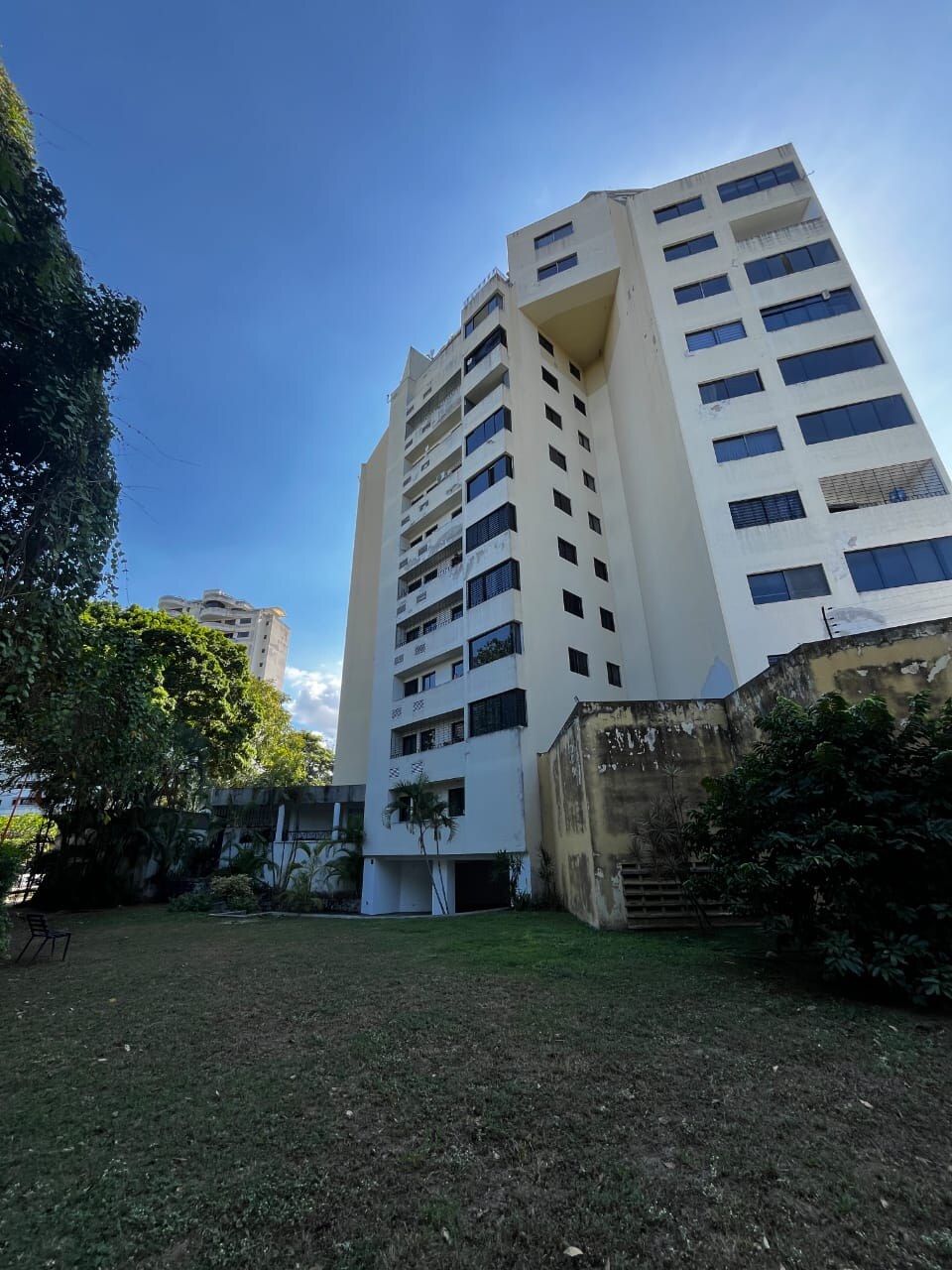 Apartamento de 3 habitaciónes en Valles De Camoruco